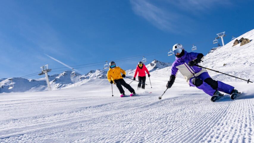 Skifahrer auf Piste, Val Thorens