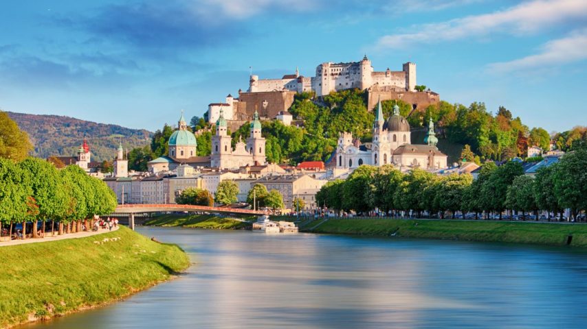 Salzburg mit Festung Hohen Salzburg Salzburg mit Festung Hohen Salzburg