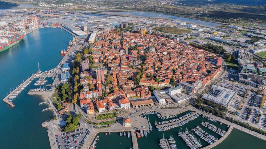 Die Altstadt von Koper aus der Vogelperspektive