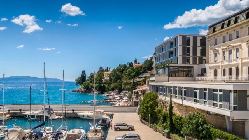 Außenansicht Hotel Istra, Opatija Außenansicht Hotel Istra, Opatija