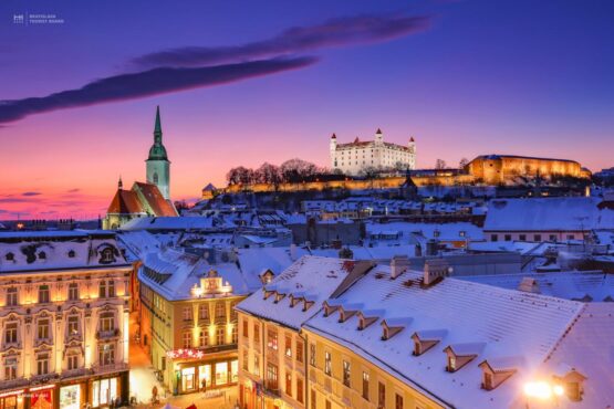 Weihnachtsmarkt Bratislava | Burg
