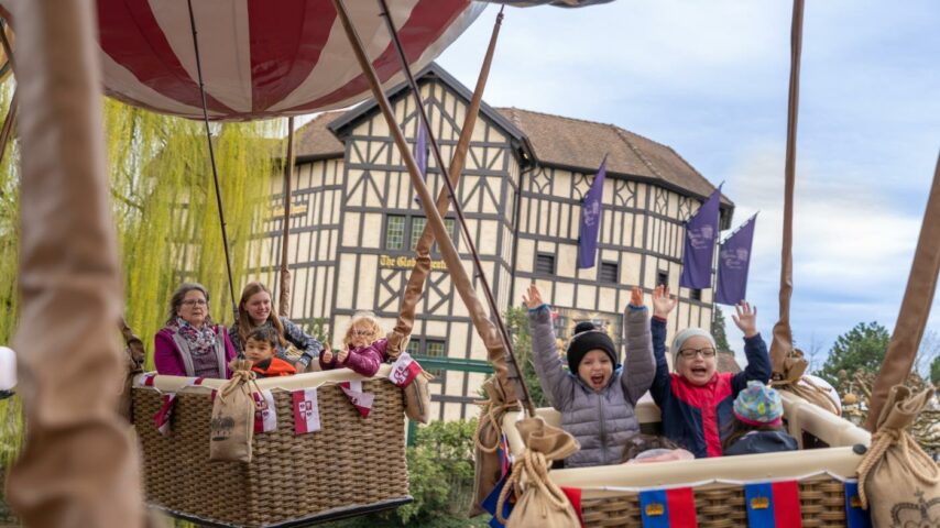 Attraktion Lichtensteiner Ballonfahrt im Europa-Park Attraktion Lichtensteiner Ballonfahrt im Europa-Park
