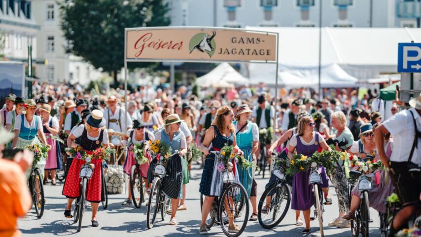 Goiserer Gamsjagatage | Damen bei der Radlpirsch