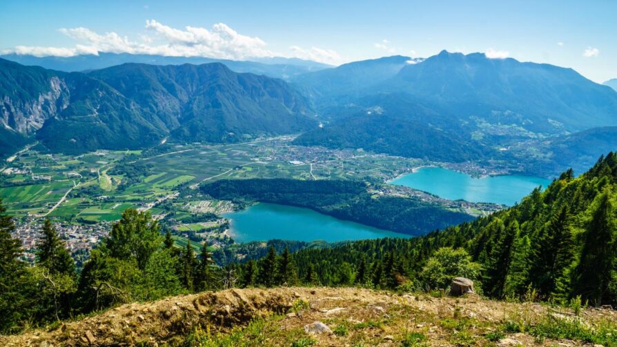Blick auf den Levico See