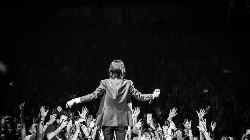 Nick Cave | Burg Clam