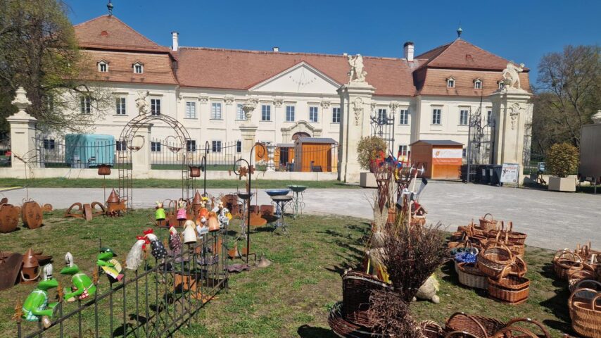 Ostermarkt Schloss Marchegg | Aussenbereich Ostermarkt Schloss Marchegg | Aussenbereich