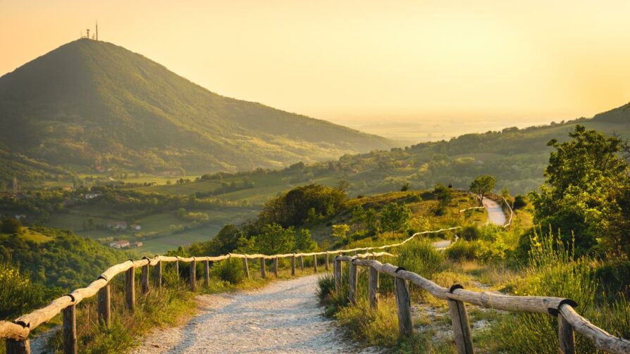 Pianoro del Mottonlone, Euganeische Hügel, Italien Pianoro del Mottonlone, Euganeische Hügel, Italien