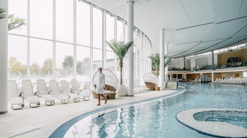 Thermal Becken Indoor | Spa Resort Geinberg Thermal Becken Indoor | Spa Resort Geinberg