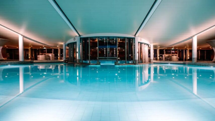 Therme Laa Innenpool Therme Laa Innenpool