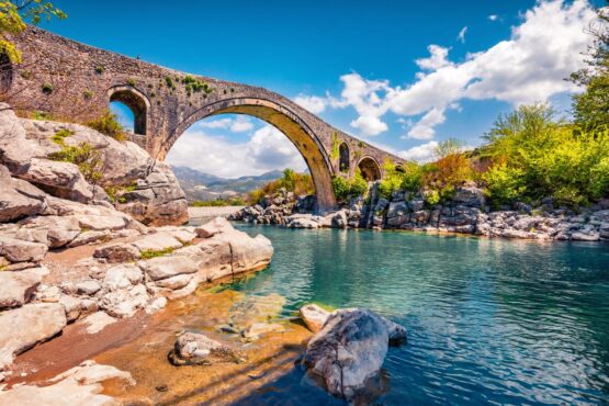 Ura e Mesit Brücke in Shkodr, Albanien
