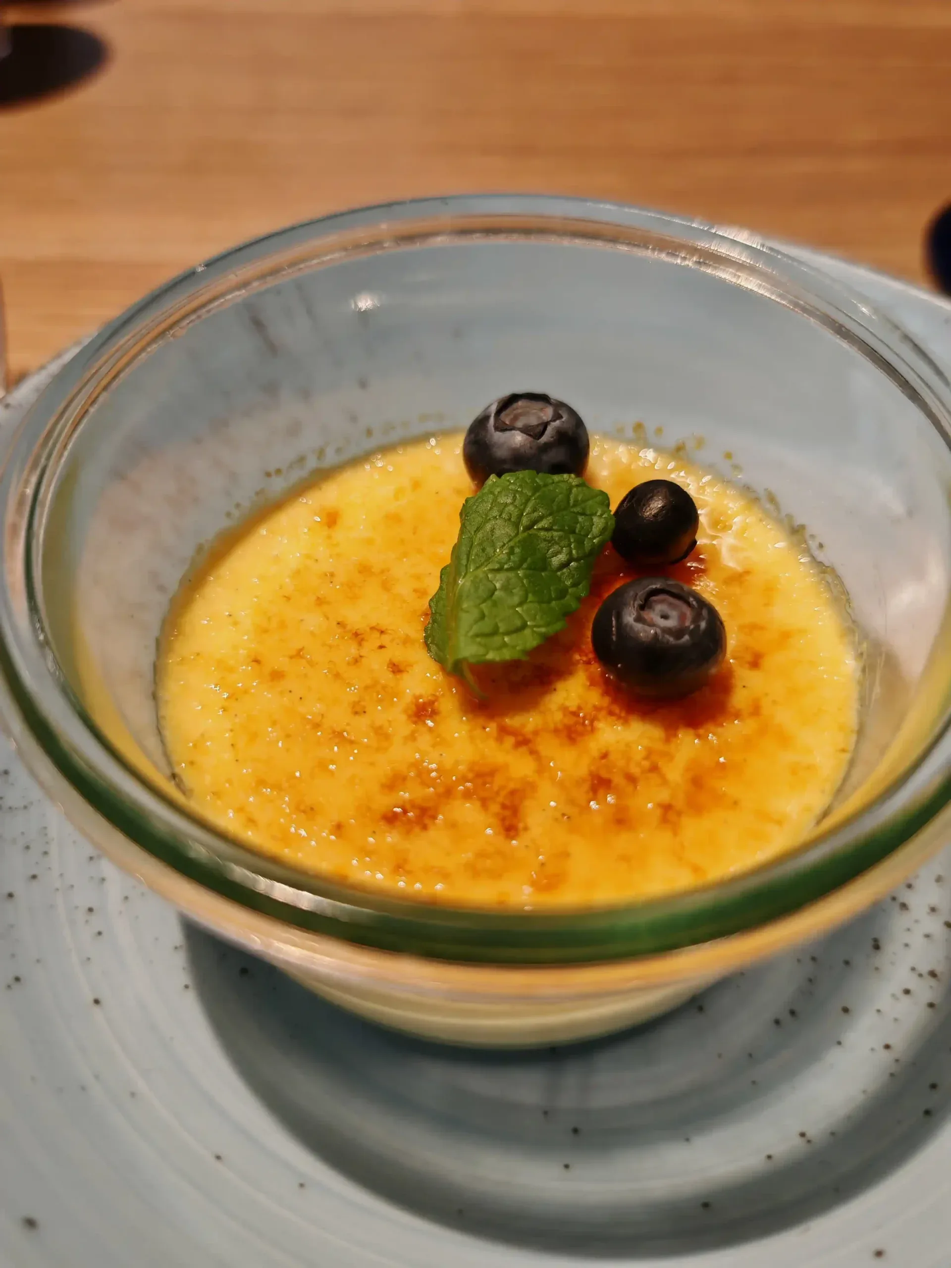 Crème brûlée Crème brûlée vom Fischrestaurant auf der AIDAcosma
