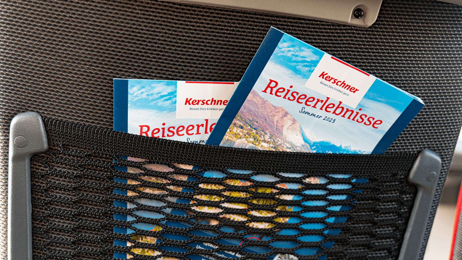 stockbus_reisebroschuere_sommer